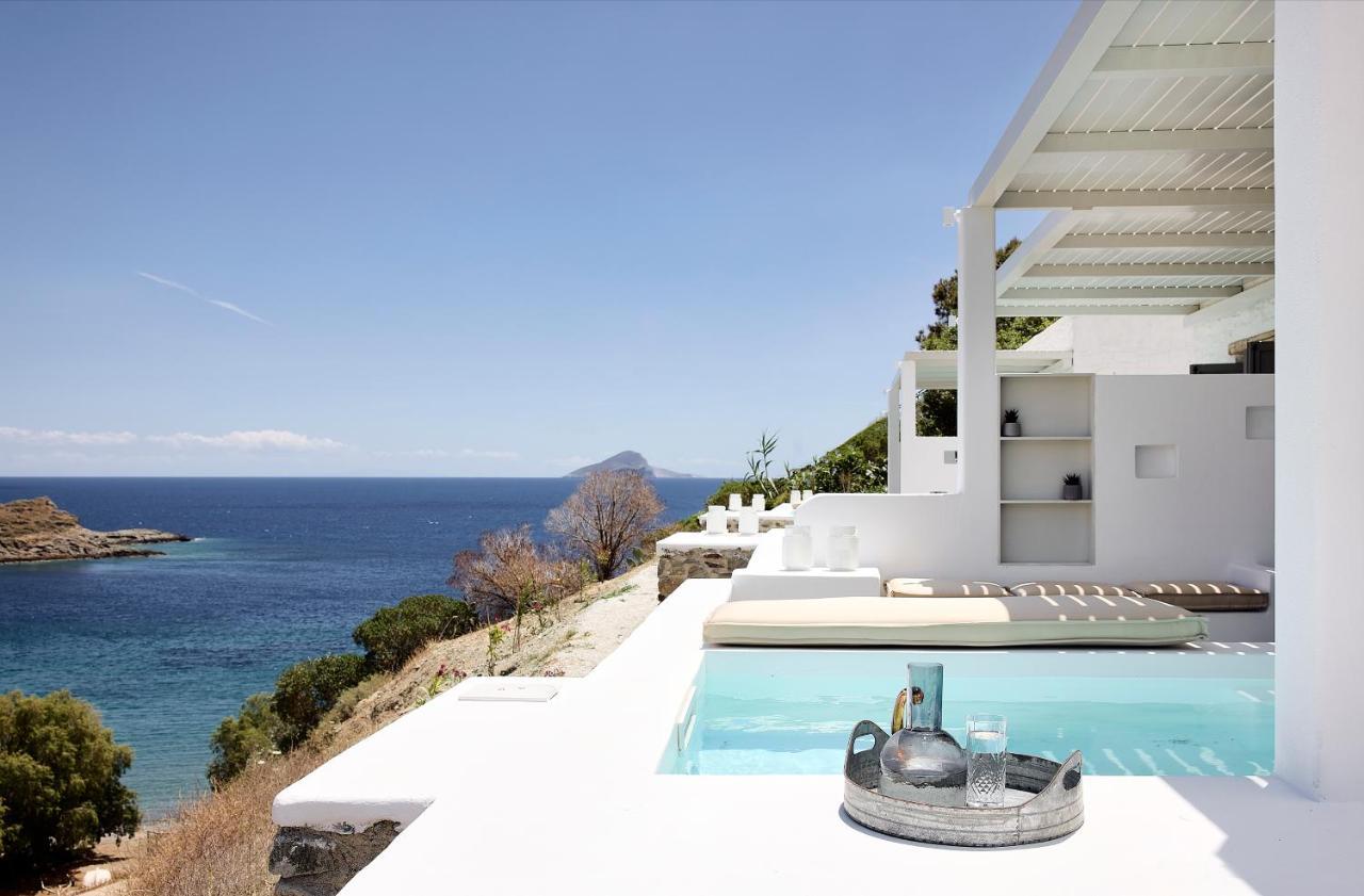 Wise Luxury Suites Kythnos Exterior photo