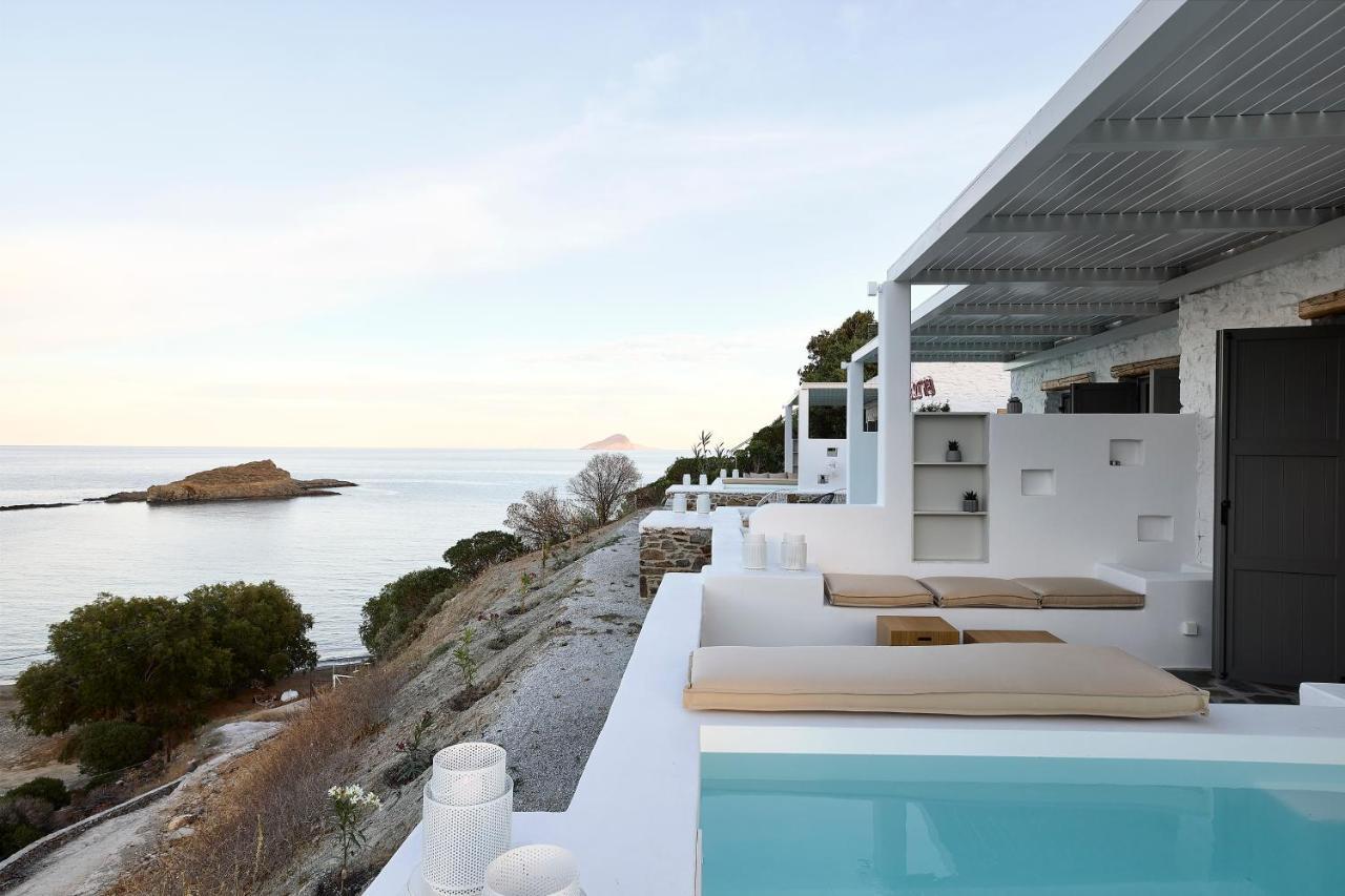 Wise Luxury Suites Kythnos Exterior photo