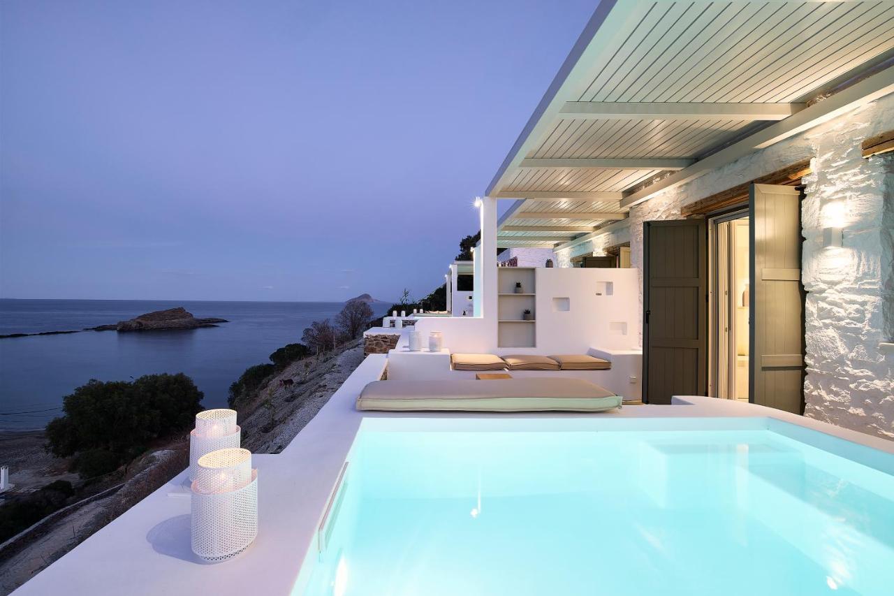 Wise Luxury Suites Kythnos Exterior photo